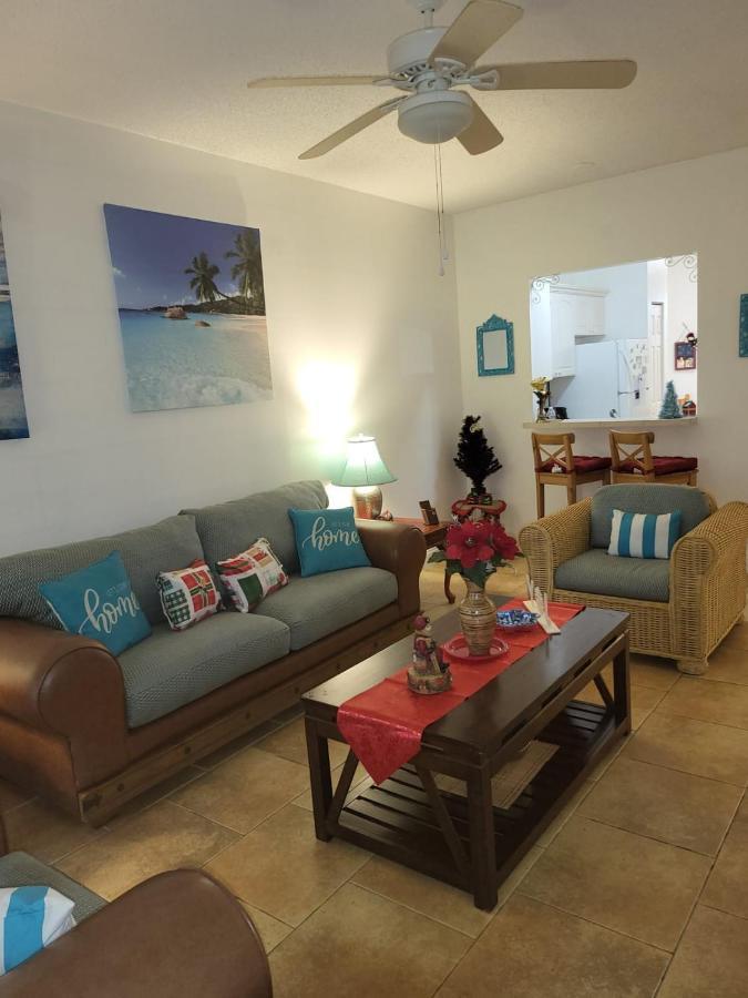Cozy And Comfortable Apt Near Apartment *